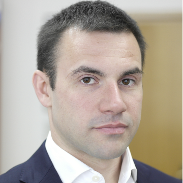 Владимир Сисаури