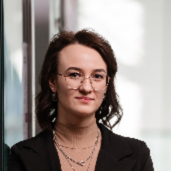 Елена Майер